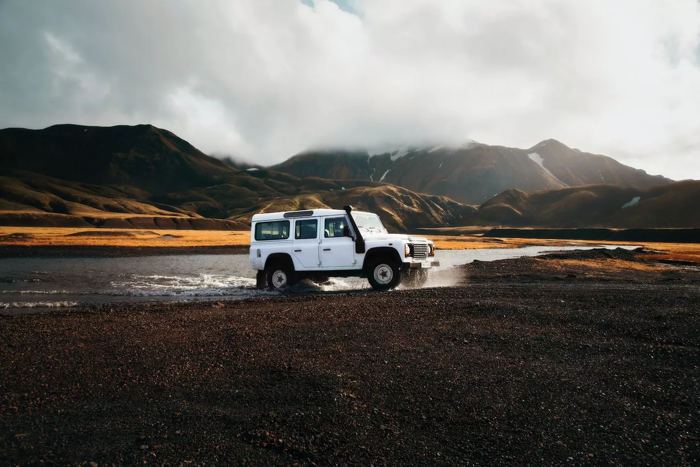 Land Rover - Istrag